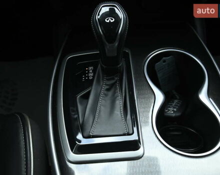 Чорний Інфініті QX60, об'ємом двигуна 3.5 л та пробігом 77 тис. км за 21999 $, фото 39 на Automoto.ua