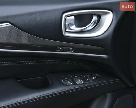 Чорний Інфініті QX60, об'ємом двигуна 3.5 л та пробігом 77 тис. км за 21999 $, фото 22 на Automoto.ua