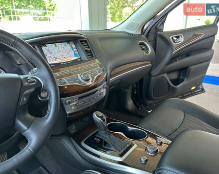 Чорний Інфініті QX60, об'ємом двигуна 3.5 л та пробігом 144 тис. км за 19500 $, фото 13 на Automoto.ua