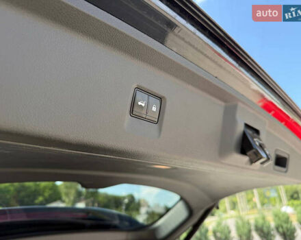 Черный Инфинити QX60, объемом двигателя 3.5 л и пробегом 45 тыс. км за 38800 $, фото 16 на Automoto.ua