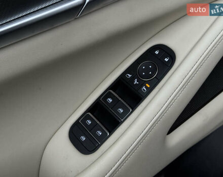 Черный Инфинити QX60, объемом двигателя 3.5 л и пробегом 34 тыс. км за 36500 $, фото 24 на Automoto.ua