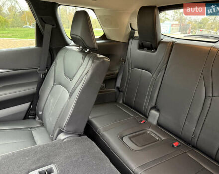 Чорний Інфініті QX60, об'ємом двигуна 3.5 л та пробігом 21 тис. км за 37500 $, фото 22 на Automoto.ua