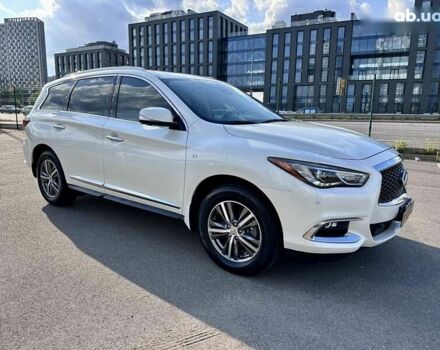 Инфинити QX60, объемом двигателя 3.5 л и пробегом 32 тыс. км за 17900 $, фото 1 на Automoto.ua