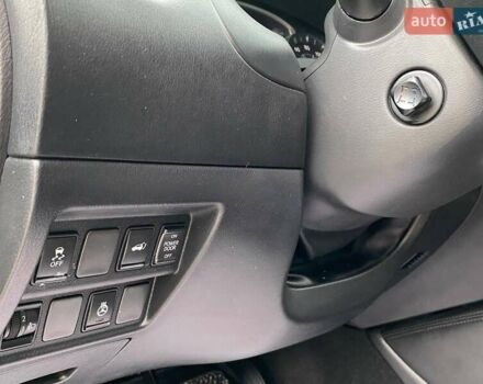 Серый Инфинити QX60, объемом двигателя 3.5 л и пробегом 151 тыс. км за 12500 $, фото 12 на Automoto.ua