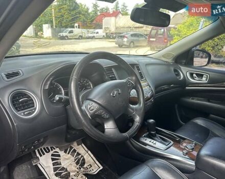 Серый Инфинити QX60, объемом двигателя 2.5 л и пробегом 240 тыс. км за 8800 $, фото 2 на Automoto.ua