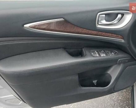 Серый Инфинити QX60, объемом двигателя 2.5 л и пробегом 170 тыс. км за 12000 $, фото 11 на Automoto.ua