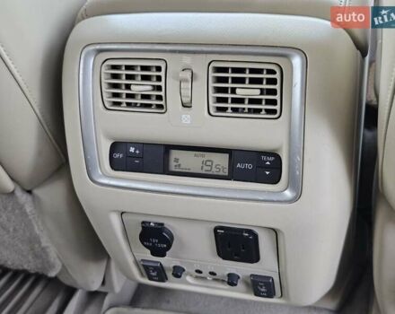 Серый Инфинити QX60, объемом двигателя 3.5 л и пробегом 186 тыс. км за 14300 $, фото 1 на Automoto.ua