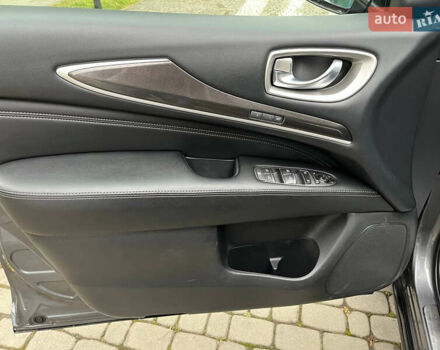 Серый Инфинити QX60, объемом двигателя 3.5 л и пробегом 184 тыс. км за 16500 $, фото 9 на Automoto.ua