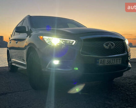 Серый Инфинити QX60, объемом двигателя 3.5 л и пробегом 161 тыс. км за 23000 $, фото 6 на Automoto.ua