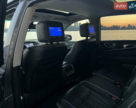 Серый Инфинити QX60, объемом двигателя 3.5 л и пробегом 161 тыс. км за 23000 $, фото 24 на Automoto.ua