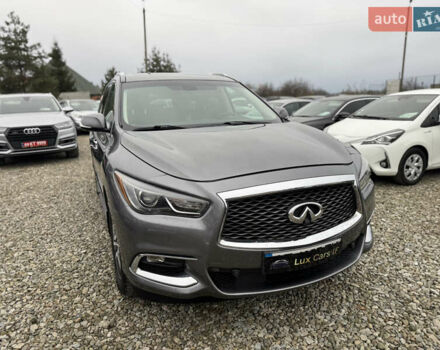Серый Инфинити QX60, объемом двигателя 3.5 л и пробегом 204 тыс. км за 16500 $, фото 2 на Automoto.ua