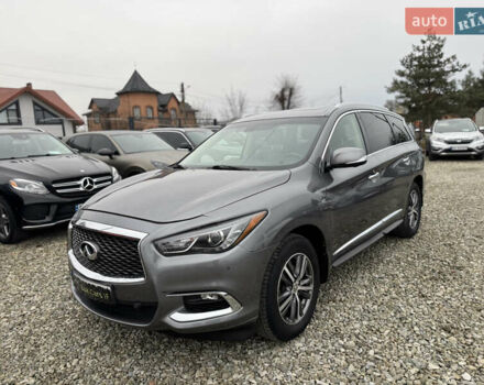 Серый Инфинити QX60, объемом двигателя 3.5 л и пробегом 204 тыс. км за 16500 $, фото 5 на Automoto.ua