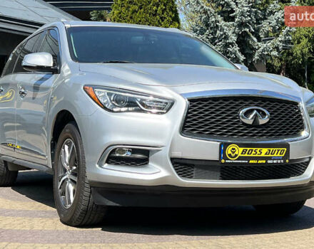 Серый Инфинити QX60, объемом двигателя 3.5 л и пробегом 165 тыс. км за 16999 $, фото 8 на Automoto.ua
