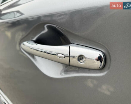 Серый Инфинити QX60, объемом двигателя 3.5 л и пробегом 190 тыс. км за 17900 $, фото 8 на Automoto.ua