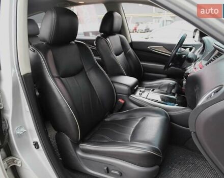 Серый Инфинити QX60, объемом двигателя 3.5 л и пробегом 155 тыс. км за 18500 $, фото 11 на Automoto.ua