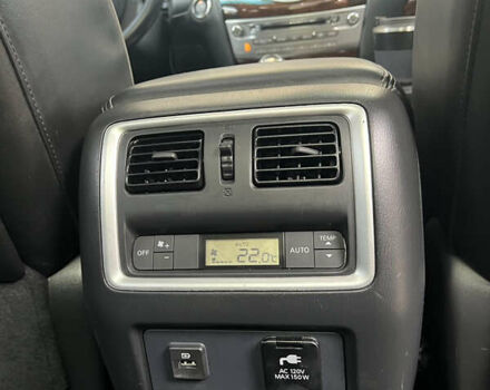 Серый Инфинити QX60, объемом двигателя 3.5 л и пробегом 161 тыс. км за 23000 $, фото 22 на Automoto.ua