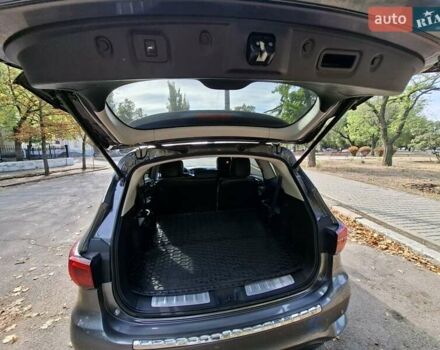 Серый Инфинити QX60, объемом двигателя 3.5 л и пробегом 100 тыс. км за 18700 $, фото 13 на Automoto.ua