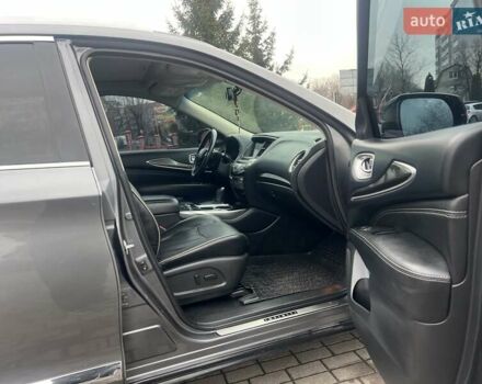 Серый Инфинити QX60, объемом двигателя 3.5 л и пробегом 143 тыс. км за 17500 $, фото 16 на Automoto.ua
