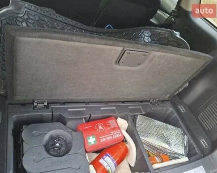 Серый Инфинити QX60, объемом двигателя 3.5 л и пробегом 102 тыс. км за 19600 $, фото 17 на Automoto.ua