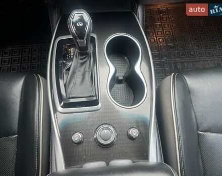 Серый Инфинити QX60, объемом двигателя 3.5 л и пробегом 143 тыс. км за 17500 $, фото 26 на Automoto.ua