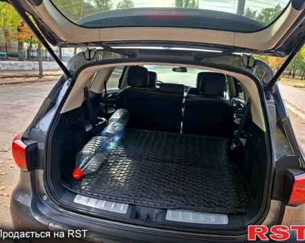 Серый Инфинити QX60, объемом двигателя 3.5 л и пробегом 100 тыс. км за 18700 $, фото 6 на Automoto.ua