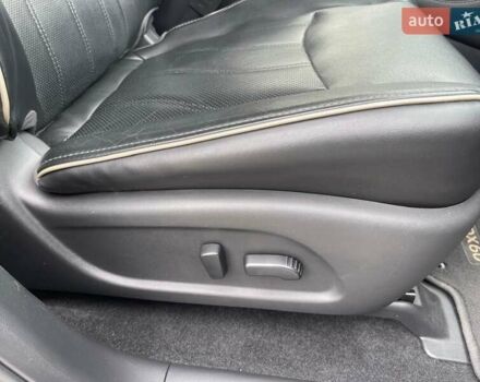 Серый Инфинити QX60, объемом двигателя 3.5 л и пробегом 141 тыс. км за 16900 $, фото 10 на Automoto.ua