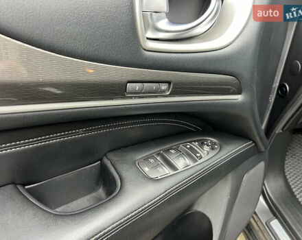 Серый Инфинити QX60, объемом двигателя 3.5 л и пробегом 149 тыс. км за 15500 $, фото 10 на Automoto.ua