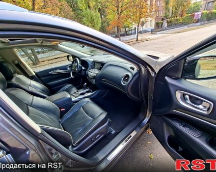 Серый Инфинити QX60, объемом двигателя 3.5 л и пробегом 100 тыс. км за 18700 $, фото 5 на Automoto.ua