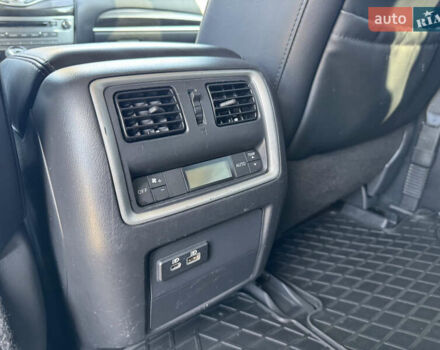 Серый Инфинити QX60, объемом двигателя 3.5 л и пробегом 177 тыс. км за 17500 $, фото 12 на Automoto.ua