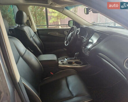 Сірий Інфініті QX60, об'ємом двигуна 3.5 л та пробігом 102 тис. км за 20500 $, фото 15 на Automoto.ua