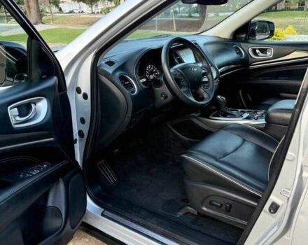 Серый Инфинити QX60, объемом двигателя 3.5 л и пробегом 35 тыс. км за 5100 $, фото 3 на Automoto.ua