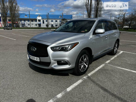 Сірий Інфініті QX60, об'ємом двигуна 3.5 л та пробігом 138 тис. км за 22000 $, фото 1 на Automoto.ua