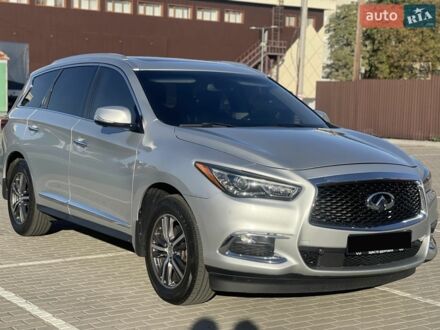 Серый Инфинити QX60, объемом двигателя 3.5 л и пробегом 111 тыс. км за 19999 $, фото 1 на Automoto.ua