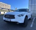 Белый Инфинити QX70, объемом двигателя 3 л и пробегом 192 тыс. км за 19042 $, фото 1 на Automoto.ua