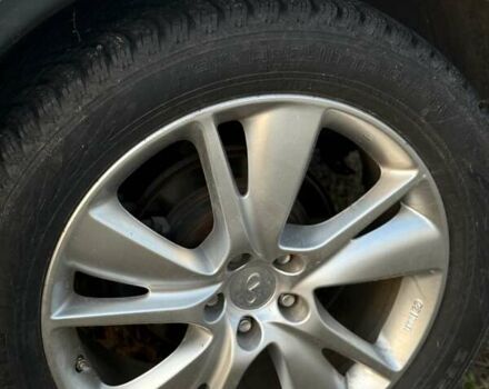 Белый Инфинити QX70, объемом двигателя 3.7 л и пробегом 154 тыс. км за 15200 $, фото 14 на Automoto.ua