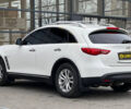 Белый Инфинити QX70, объемом двигателя 3.7 л и пробегом 254 тыс. км за 22300 $, фото 3 на Automoto.ua