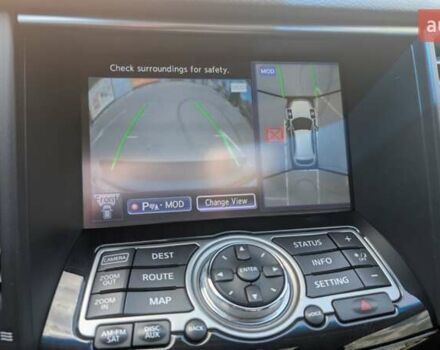 Белый Инфинити QX70, объемом двигателя 3.7 л и пробегом 185 тыс. км за 16000 $, фото 14 на Automoto.ua