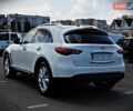 Белый Инфинити QX70, объемом двигателя 3.7 л и пробегом 141 тыс. км за 19900 $, фото 3 на Automoto.ua