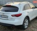 Белый Инфинити QX70, объемом двигателя 3.7 л и пробегом 154 тыс. км за 15200 $, фото 8 на Automoto.ua