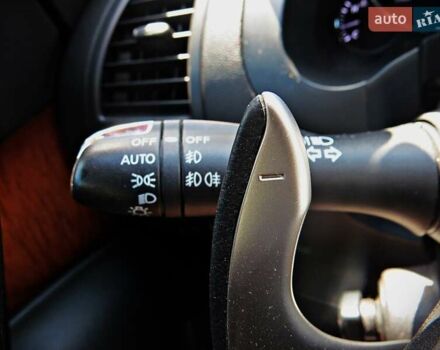 Белый Инфинити QX70, объемом двигателя 3.7 л и пробегом 141 тыс. км за 19900 $, фото 10 на Automoto.ua