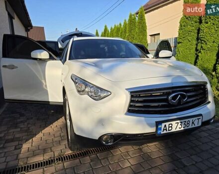 Белый Инфинити QX70, объемом двигателя 2.99 л и пробегом 110 тыс. км за 17999 $, фото 35 на Automoto.ua