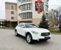 Белый Инфинити QX70, объемом двигателя 3.7 л и пробегом 45 тыс. км за 28800 $, фото 7 на Automoto.ua