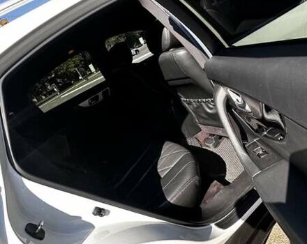 Білий Інфініті QX70, об'ємом двигуна 2.99 л та пробігом 166 тис. км за 23500 $, фото 18 на Automoto.ua