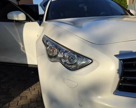 Белый Инфинити QX70, объемом двигателя 2.99 л и пробегом 110 тыс. км за 17999 $, фото 28 на Automoto.ua