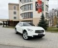 Белый Инфинити QX70, объемом двигателя 3.7 л и пробегом 45 тыс. км за 28800 $, фото 12 на Automoto.ua