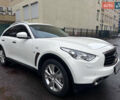 Белый Инфинити QX70, объемом двигателя 3.7 л и пробегом 51 тыс. км за 22500 $, фото 3 на Automoto.ua