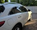 Белый Инфинити QX70, объемом двигателя 2.99 л и пробегом 110 тыс. км за 17999 $, фото 30 на Automoto.ua