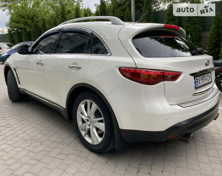 Білий Інфініті QX70, об'ємом двигуна 3.7 л та пробігом 94 тис. км за 25000 $, фото 6 на Automoto.ua