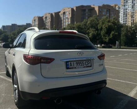 Білий Інфініті QX70, об'ємом двигуна 2.99 л та пробігом 166 тис. км за 23500 $, фото 20 на Automoto.ua