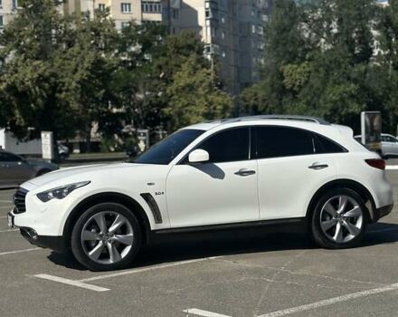 Білий Інфініті QX70, об'ємом двигуна 2.99 л та пробігом 166 тис. км за 23500 $, фото 5 на Automoto.ua